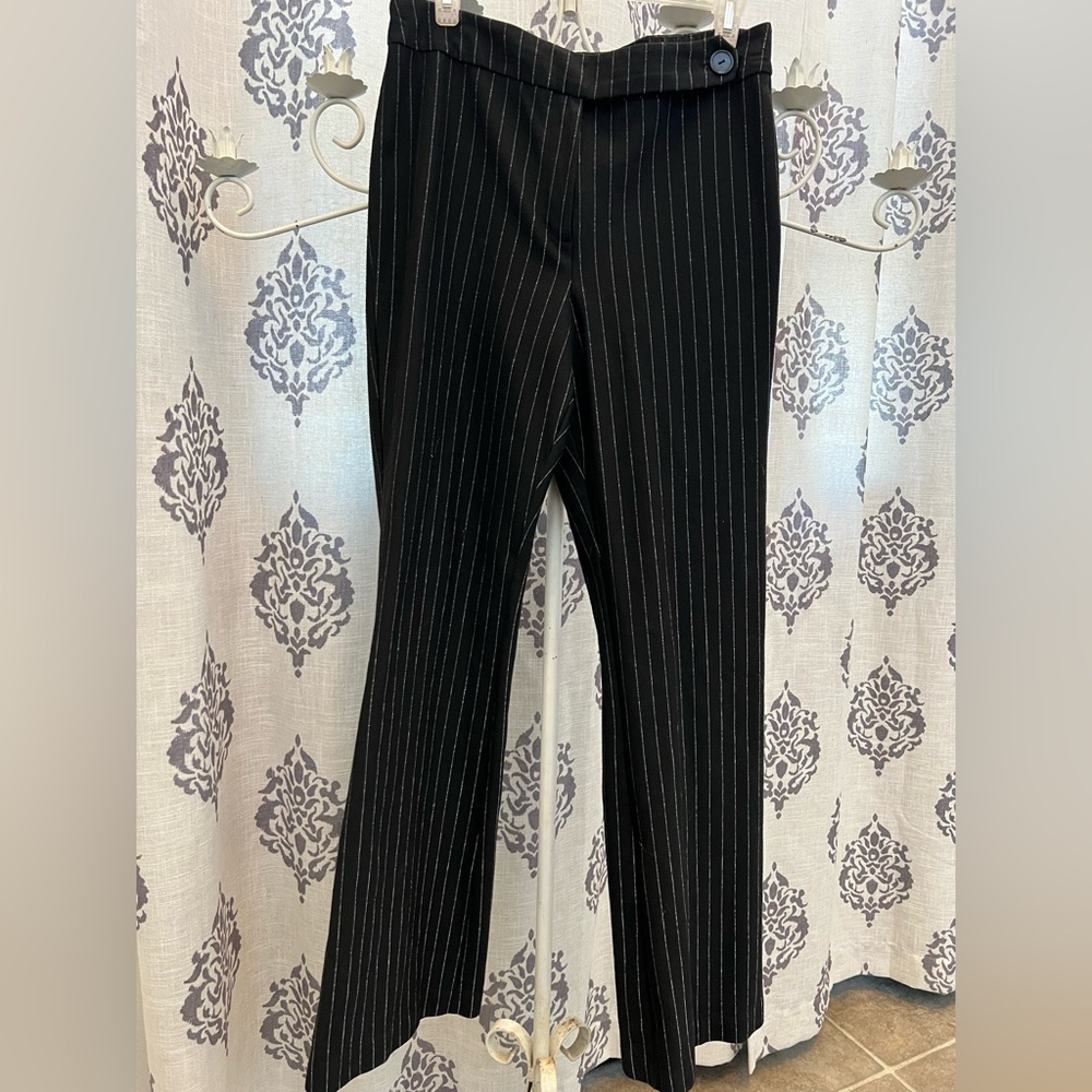 New York & Company Black & White Strip Pants M